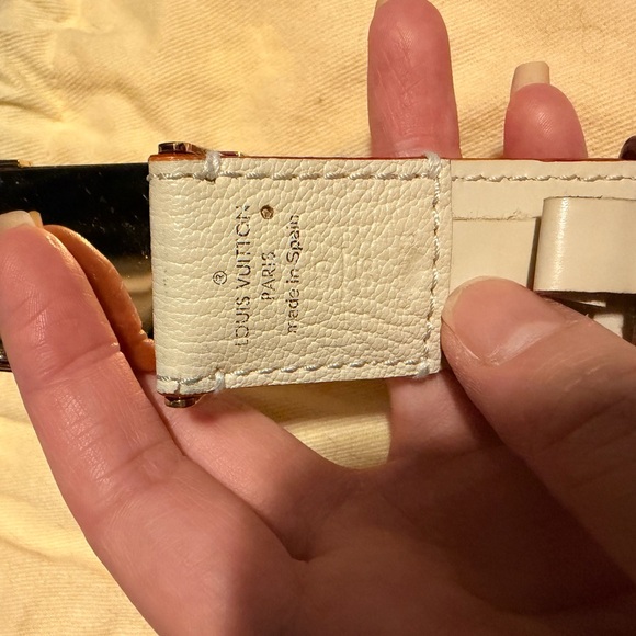 Louis Vuitton White and Gold women’s belt - Picture 2 of 5